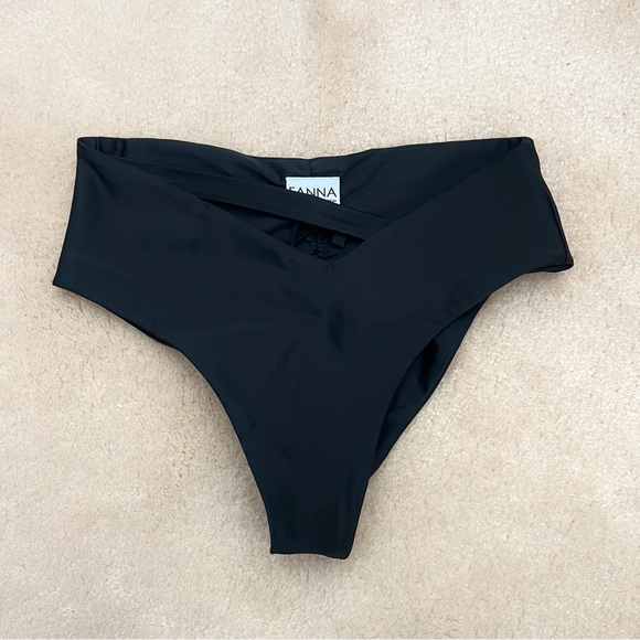 NEW FANNA POLEWEAR Empower Bottom - Picture 3 of 5